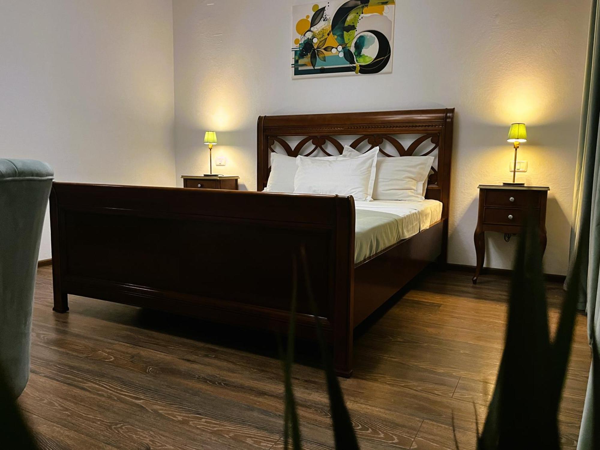Riviera 990 - Resort & Restaurant Ieşelniţa Esterno foto