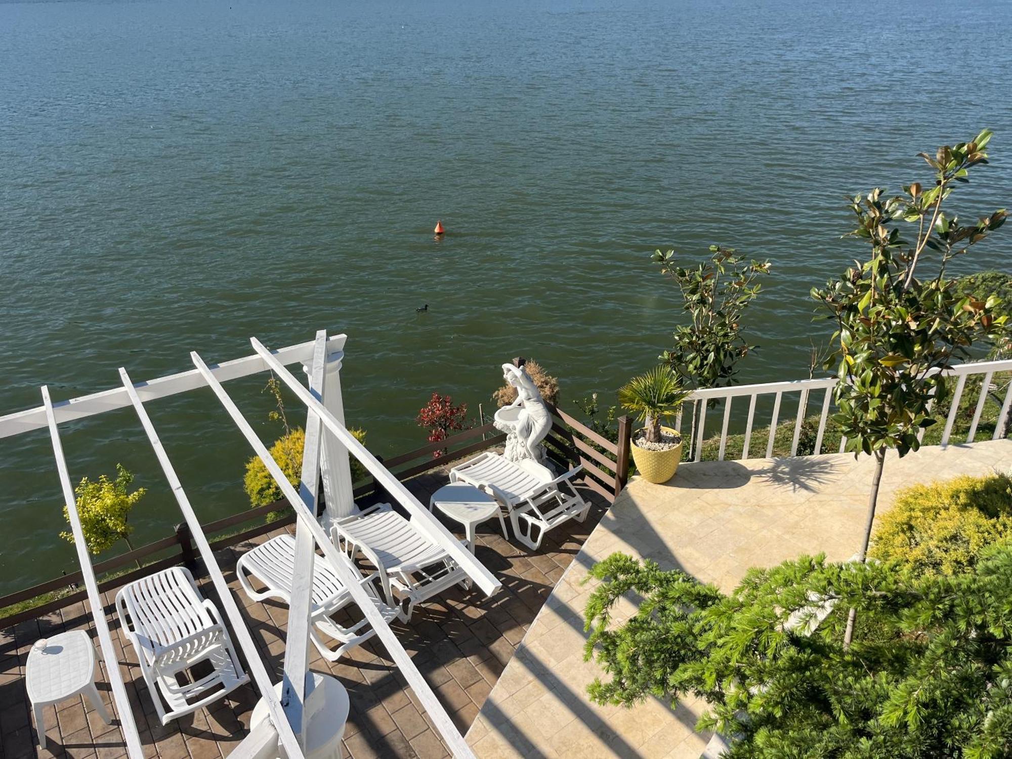 Riviera 990 - Resort & Restaurant Ieşelniţa Esterno foto
